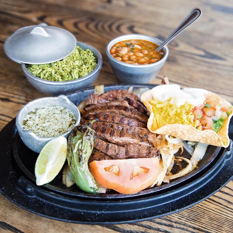 El Tiempo Cantina
