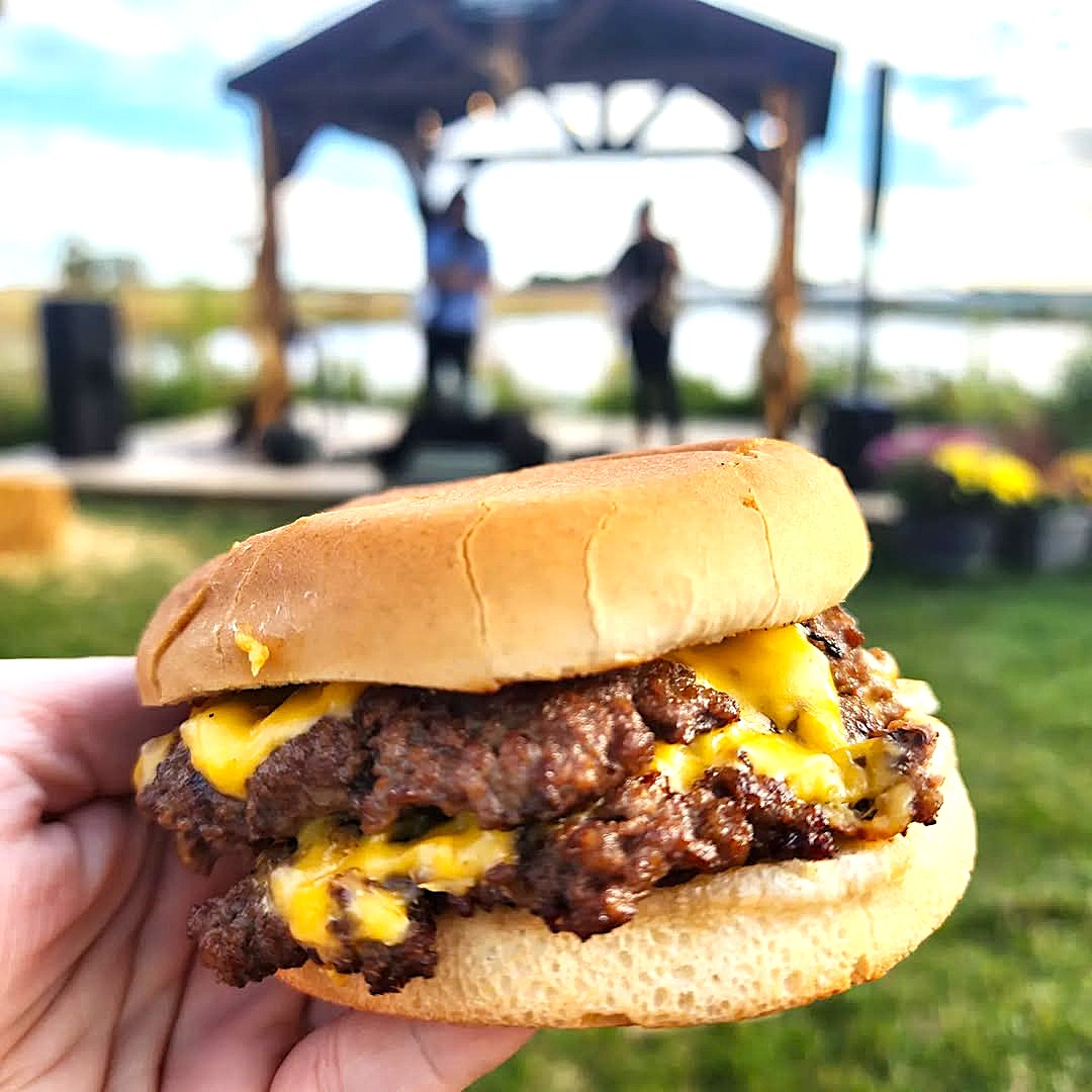 Green Gables Bar & Grill